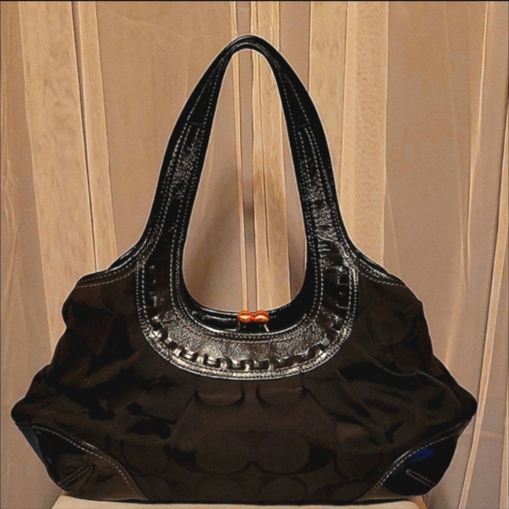Coach Signature Canvas Ergo Kiss Lock Leather Handbag Shoulder Bag 13610 Black